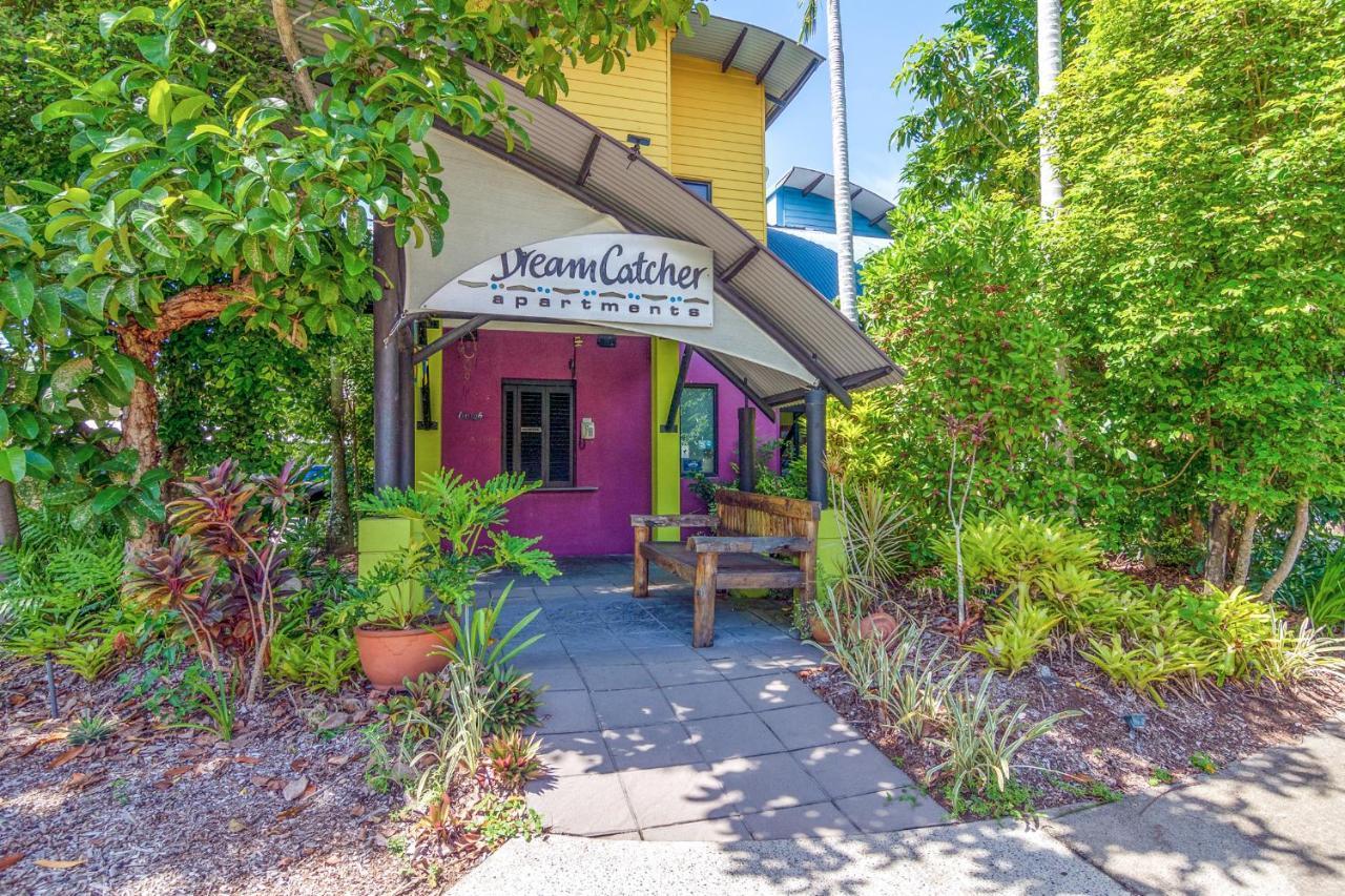 Dreamcatcher Beach-Side Apartments Port Douglas Buitenkant foto