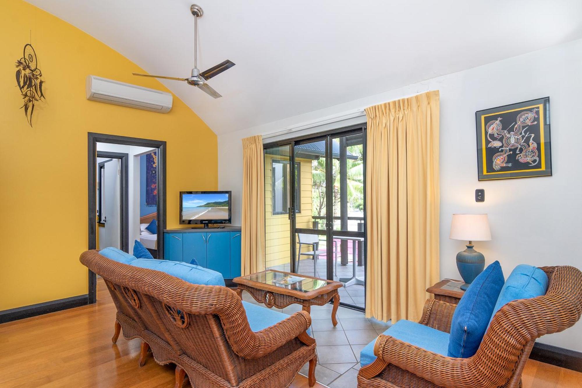 Dreamcatcher Beach-Side Apartments Port Douglas Buitenkant foto
