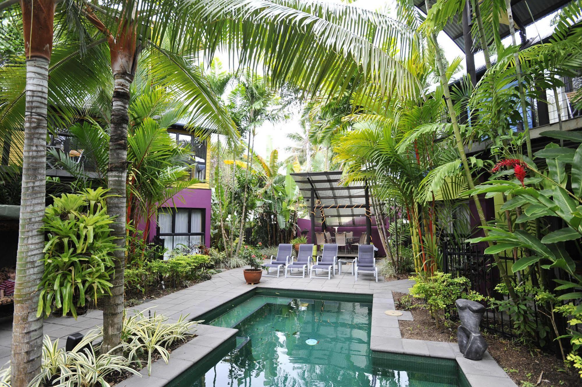 Dreamcatcher Beach-Side Apartments Port Douglas Buitenkant foto